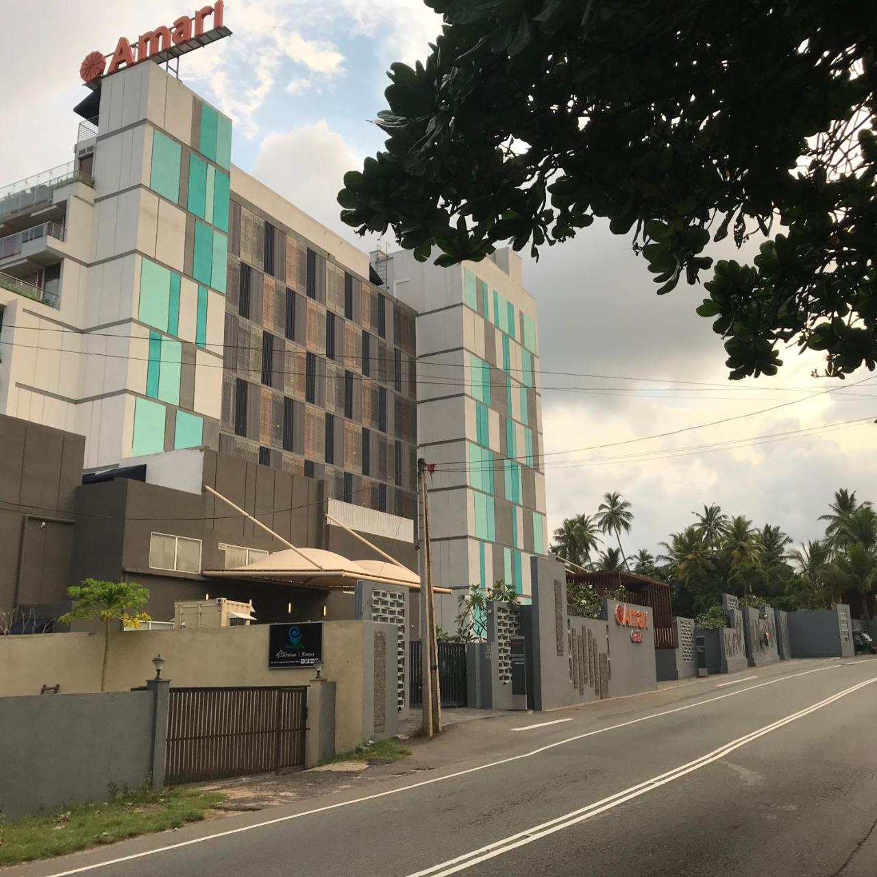 Beach Rip Rap Cabana And Guest Hotel Galle Exterior photo